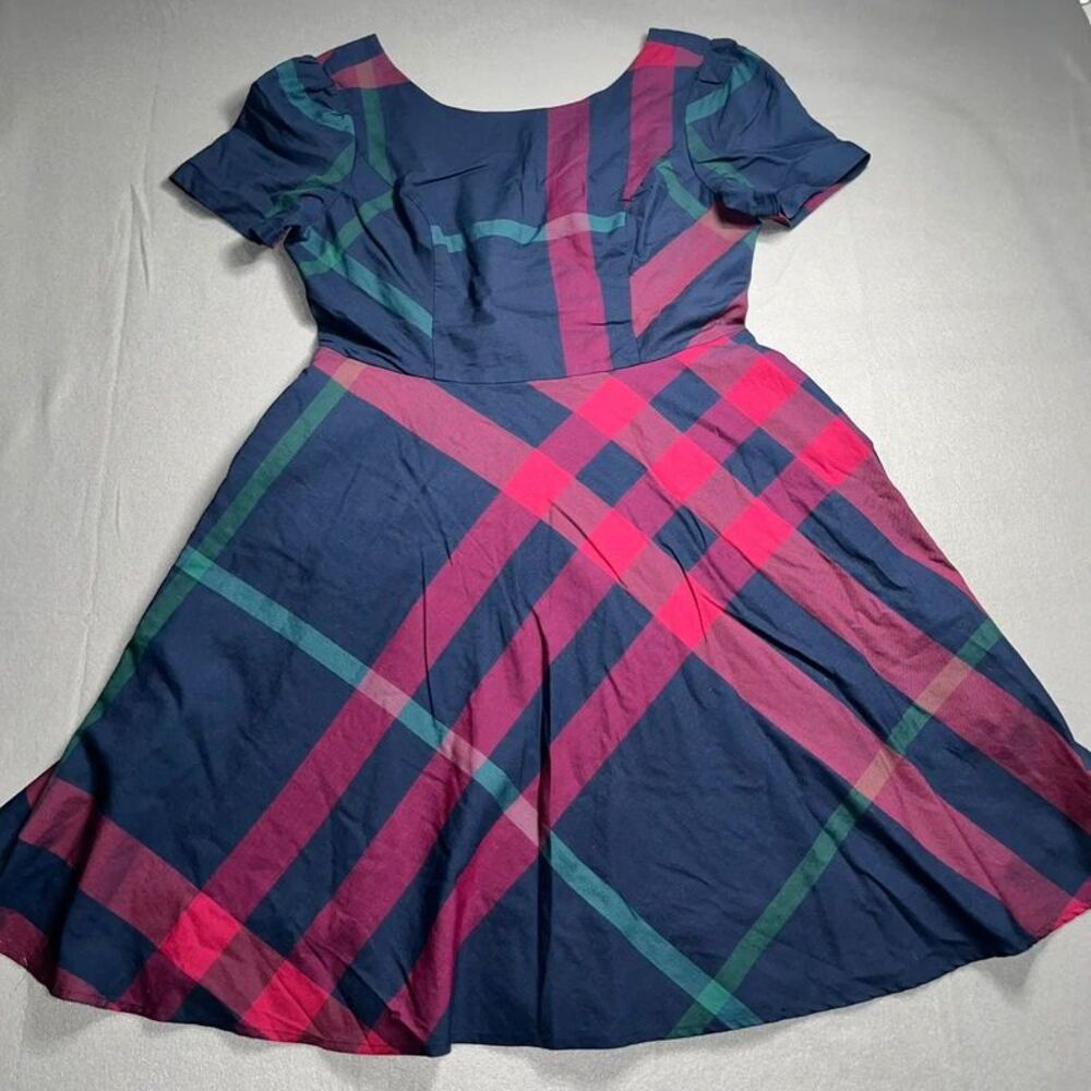 Modcloth womans size 14 dress retro fit and flare boat neck burgundy plaid